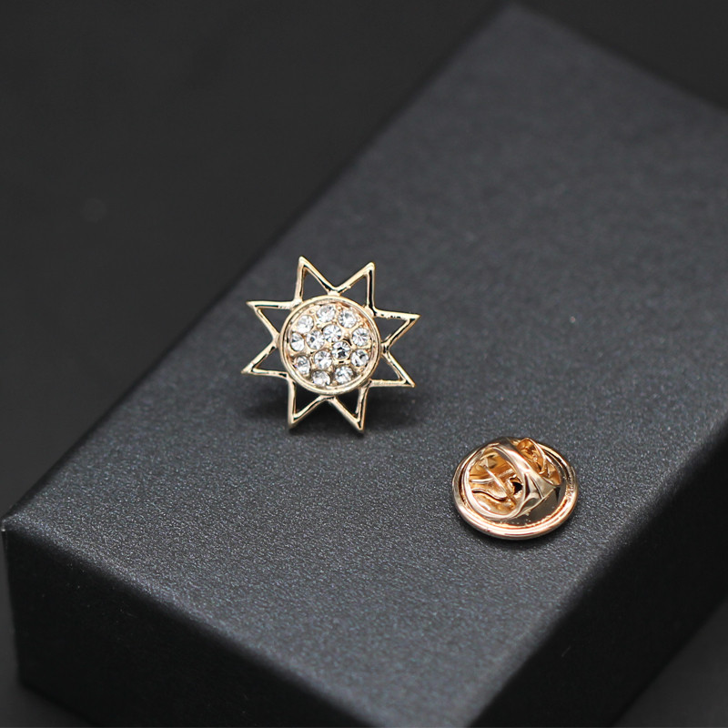 伟德bv1946官网-权志龙 × Labubu 神级二创！网友自制1：1同款娃衣还原度封神