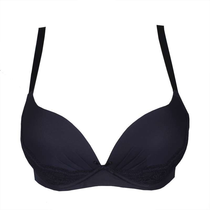 记忆棉软钢圈的<em>文胸怎样</em>给顾客<em>介绍</em>-