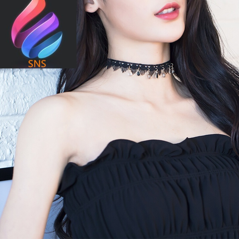 黑色蕾丝项链女锁骨链韩版简约短款颈链项圈韩国复古水晶毛衣链秋