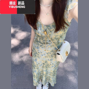 YIBUSHENG海边度假法式小飞袖碎花连衣裙子女季2024新款高级显瘦气质长裙