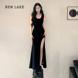 NEW LAKE夏装搭配一整套2024新款黑色吊带背心连衣裙子女夏季开叉包臀长裙