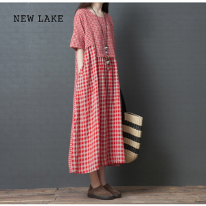 NEW LAKE2024夏季新款韩版宽松大码女装时尚不规则拼接棉麻格子短袖连衣裙