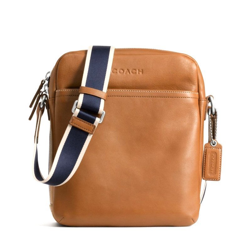 蔻驰（COACH）浮雕LOGO单肩斜挎包 休闲男包/箱包 70813_黄色