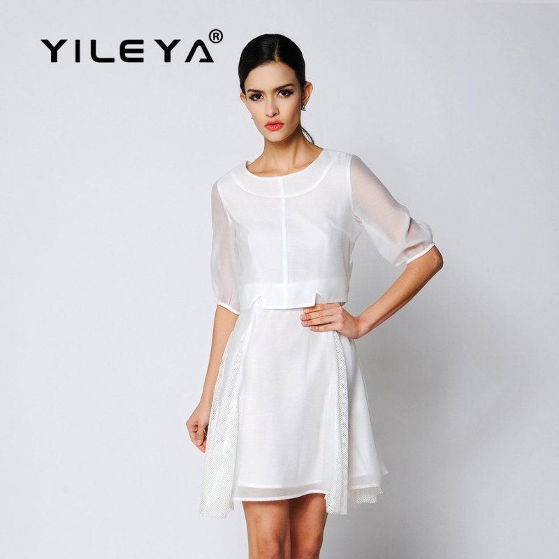 YILEYA2015纯色拼接网眼五分袖连衣裙D0344