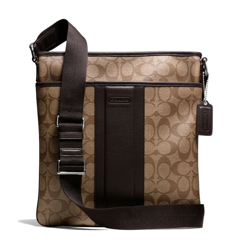 蔻驰(COACH) 商务时尚拉链闭合PVC休闲 男士斜挎包 71131 棕色