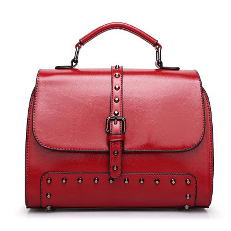 薇思黛 2016新款 欧美时尚潮流女包铆钉邮差包手提包油蜡皮单肩斜挎包 红色