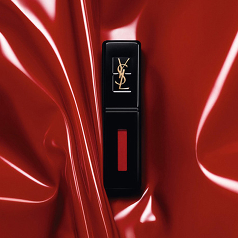 圣罗兰(ysl)黑管镜面唇釉5.