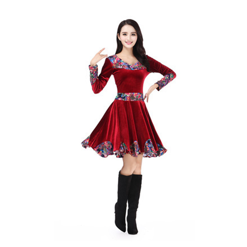 嘟嘟美倍尔 广场舞服装 长袖连衣裙中老年舞蹈演出服套装 M 深红色