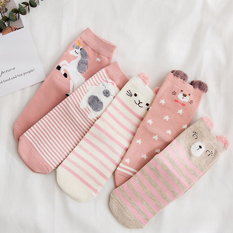 初愫10双装卡通动物图案日系中筒女袜 均码 天马行空