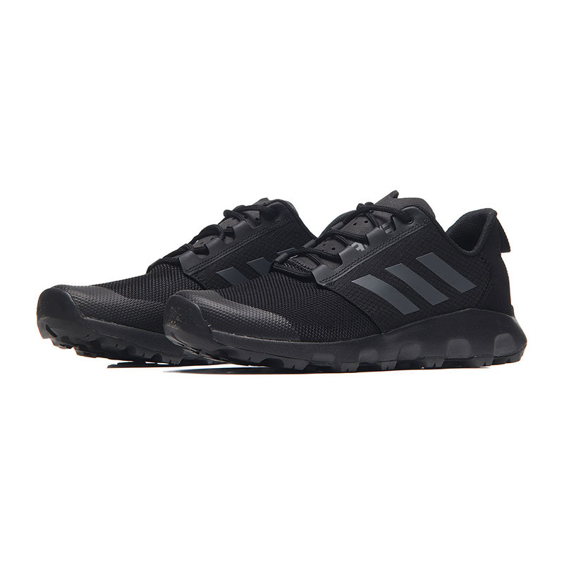 adidas阿迪达斯男子户外鞋2018新款耐磨户外运动鞋CM7555. CM7555一号黑+四度灰F17+一号黑 39码