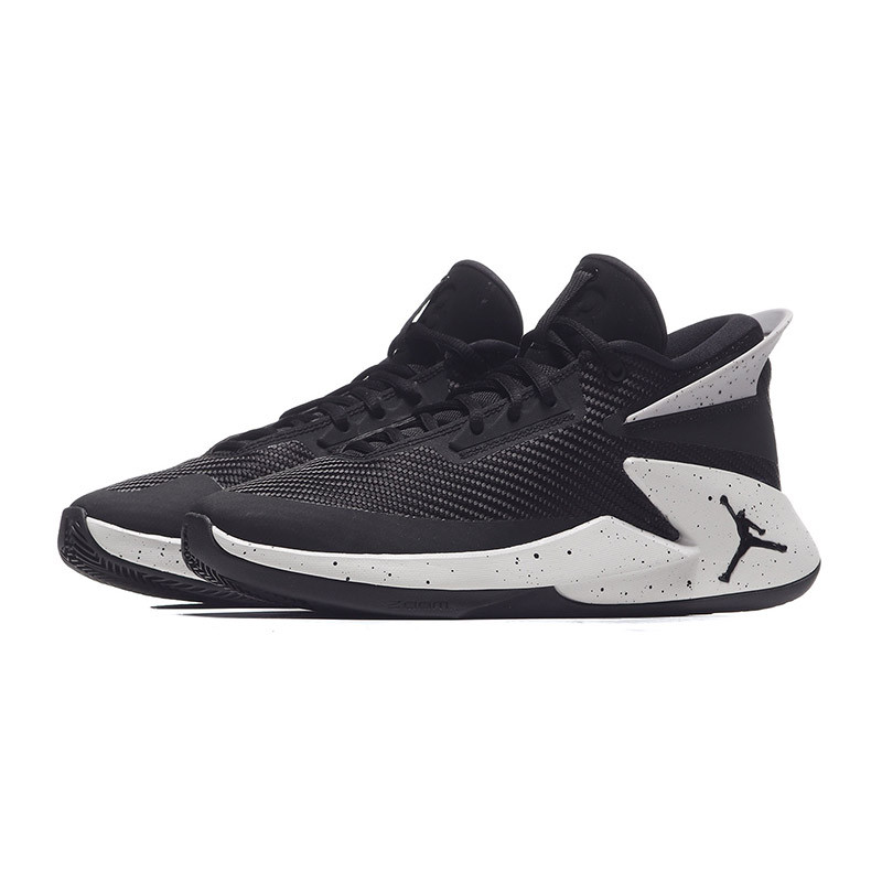 NIKE耐克男篮球鞋新款乔丹系列高帮耐磨防滑运动鞋 AO1550 AO1550-010黑+黑+科技灰 42.5码