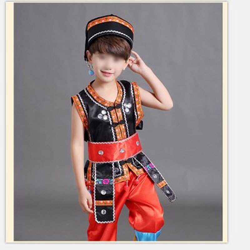 儿童演出服 少数民族苗族男童表演服傣族舞蹈服装通用套装小朋友表演简约小清新婴童套装 110cm 红色-男钻短袖
