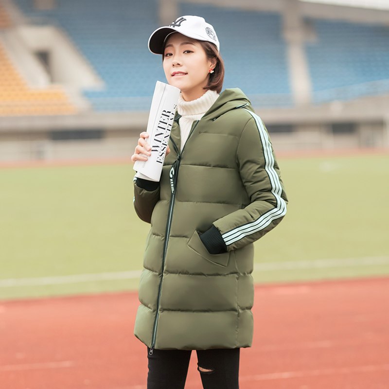千仞岗秋冬新品羽绒服女三条杠连帽运动风中长款羽绒外套女218121 170/L 海藻绿503