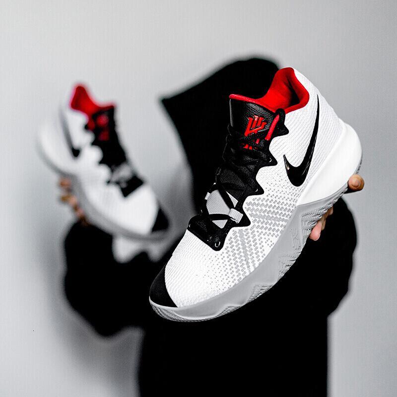 NIKE耐克男鞋2018秋季新款运动鞋时尚休闲基础款训练户外耐磨透气篮球鞋AJ1935_2 詹姆斯场上实战靴AJ1935-102 44