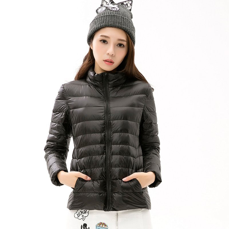 子沫雨 JMOORY2018新款轻薄羽绒服女短款轻时尚羽绒服女短款大码修身促销 M 酒红色
