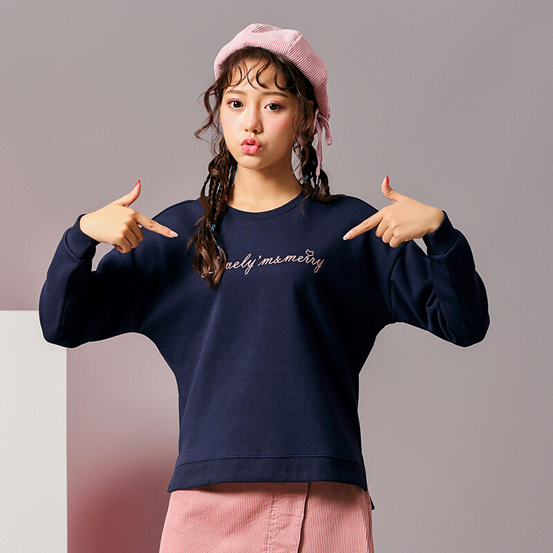 潮流前线2018年冬装女款宽松圆领卫衣加绒刺绣下摆开衩上衣潮_1 M 宝蓝