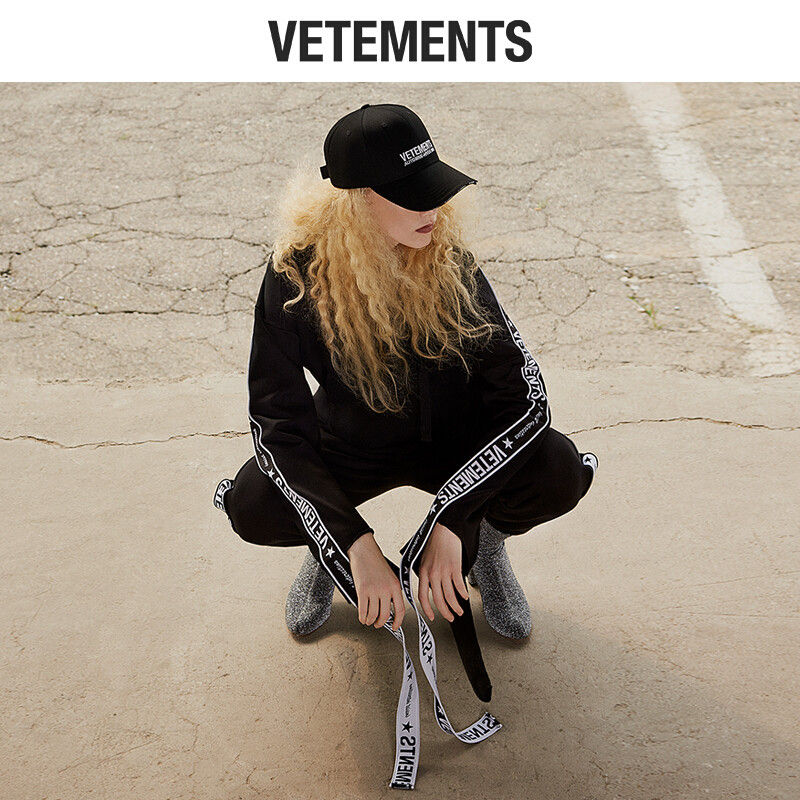 vetements女卫衣秋冬2018新款潮牌连帽刺绣帽衫织带卫衣宽松上衣黑色 L 默认颜色