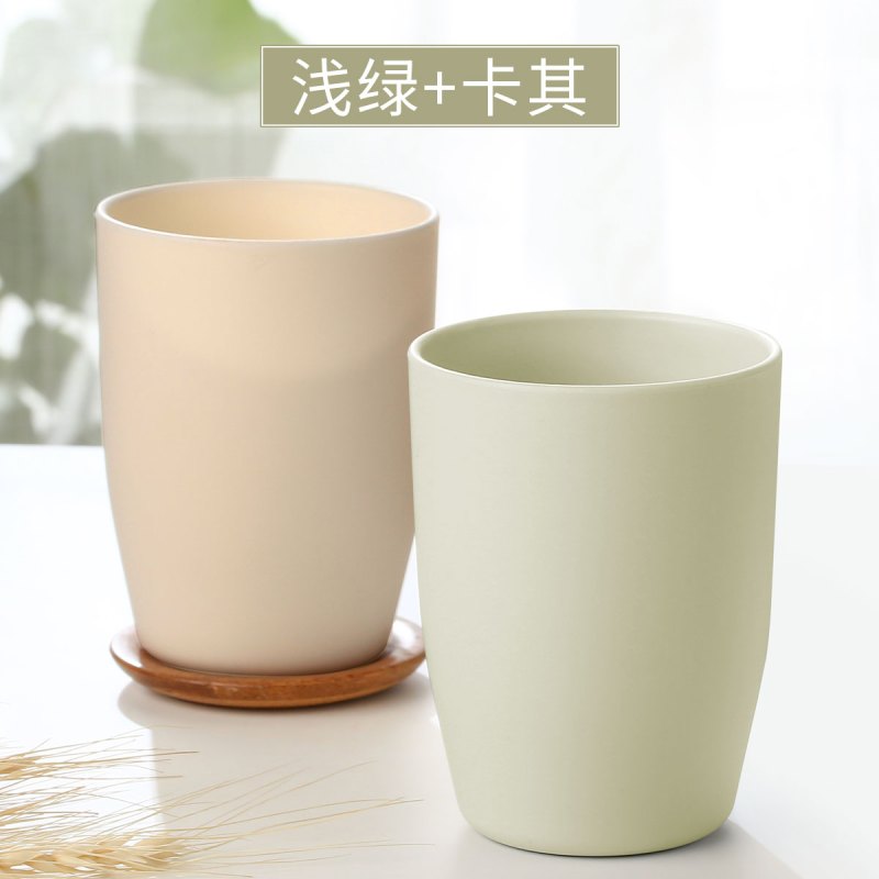 灵孜格漱口杯刷牙杯 简约洗漱杯便携套装 儿童水杯子家用情侣牙缸杯 浅绿1个+卡其1个