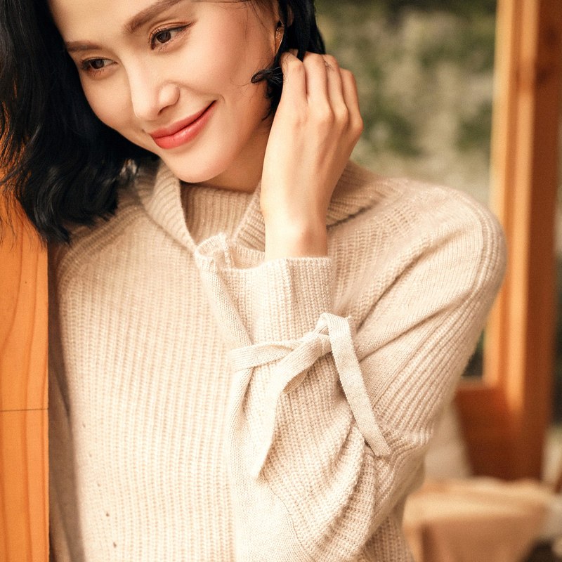 恒源祥2019秋冬高领羊绒衫女亮丝宽松厚毛衣慵懒风袖口系带针织衫 165/88A 青米夹花