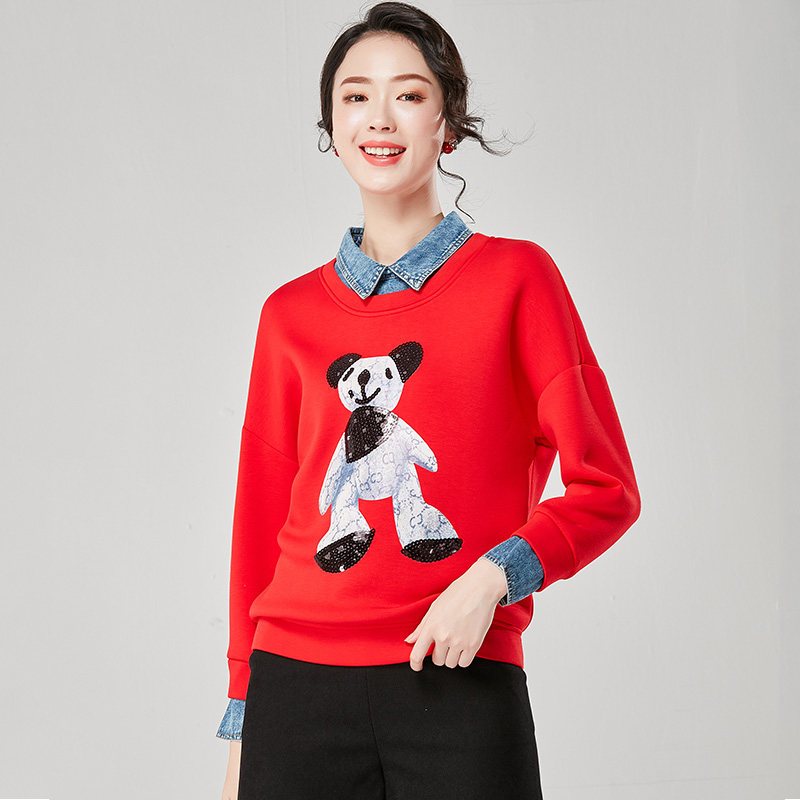欧昵雪秋装牛仔翻领珠片绣小熊卫衣女套头宽松假两件上衣 S 红色