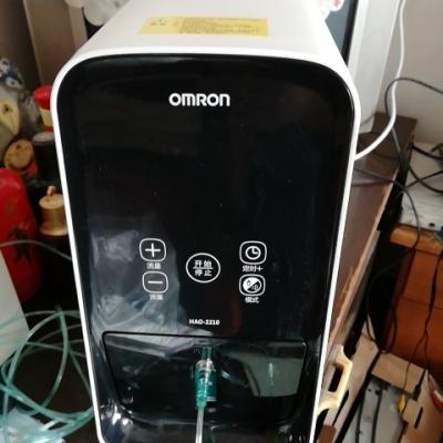 欧姆龙(OMRON) HAO-2210制氧机人用吸氧机医用静音分子筛 孕妇氧气机2L带雾化老人家庭儿童成人制氧机（器械）晒单图