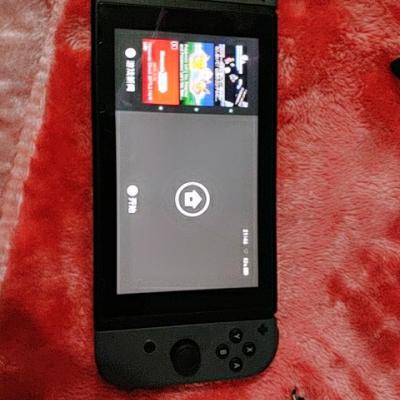 NINTENDO任天堂 日版Switch 灰色单主机 掌机 便携新款游戏机 NS晒单图