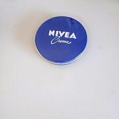 妮维雅(NIVEA)润肤霜60ml（乳液面霜 素颜霜 德国进口晒单图
