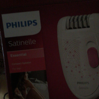 飞利浦（Philips）充电式脱毛仪HP6419/01电动脱毛干剃型 白色晒单图