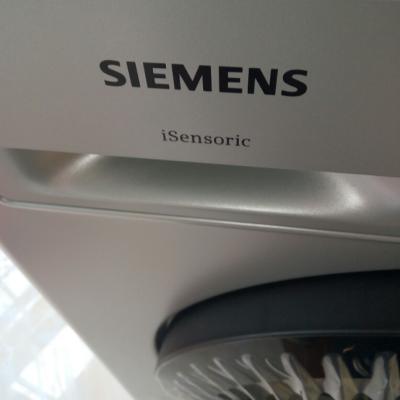 西门子（SIEMENS）WM12L2C88W 8公斤全屏触控 全自动变频滚筒洗衣机银色晒单图