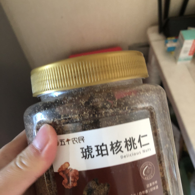 五个农民琥珀核桃仁蜂蜜味500g罐装无壳即食坚果休闲零食晒单图