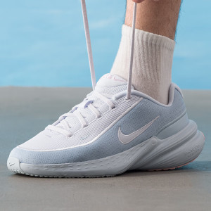 耐克(Nike)男鞋新款运动鞋潮流缓震低帮网面透气休闲鞋IB2765-001 ZP