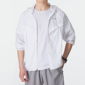 耐克(NIKE)男装新款跑步健身训练运动服户外防风梭织夹克休闲外套IB2242-010 ZP