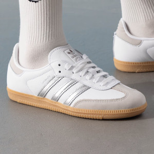 阿迪达斯(adidas)三叶草女鞋新款运动鞋轻便舒适时尚潮流休闲鞋JH7300 ZP