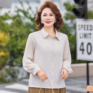 2026年女装中老年衬衫女大码宽松妈妈装上衣春装40-50-60岁衣服女
