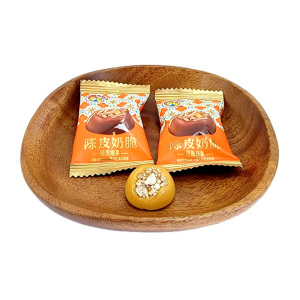 喔喔新品白桃果肉奶脆果仁奶脆糖果结婚喜糖婚庆水果糖果散装批发零食500g
