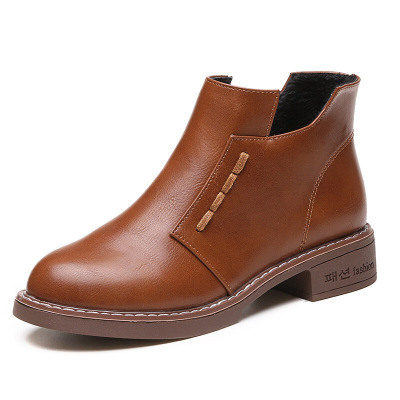 2017秋冬季新款短靴女欧美平底大码女靴侧拉链雪地靴尖头马丁靴纯色皮靴子女