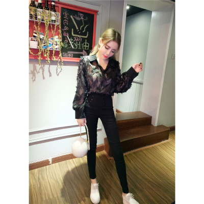 珂依舍2017秋装新款翻领单排扣百搭V领羽毛宽松长袖纯色衬衫+时尚高腰铅笔裤