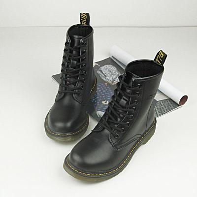 902新款春秋季圆头加绒复古8孔高帮马丁靴女英伦风学生平底系带短靴女定制