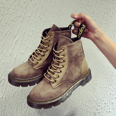 902新款秋冬原宿马丁靴潮女短靴英伦风平底欧美复古短筒厚底子学生鞋定制