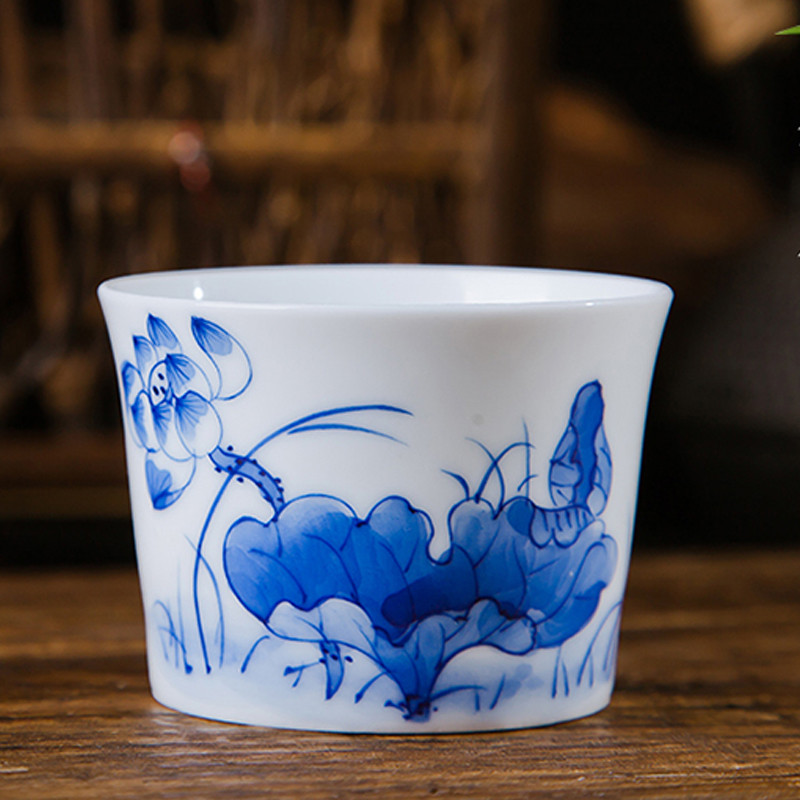 景德镇手工陶瓷品茗杯个人杯 手绘青花功夫茶具小茶杯单杯主人杯 荷花
