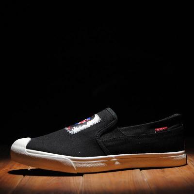 2017新款春季帆布鞋男平底休闲潮鞋懒人鞋男学生小白鞋一脚蹬板鞋白色布鞋