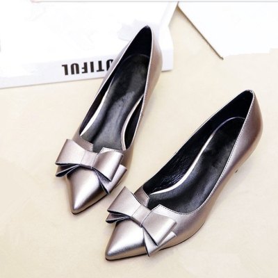 2017春秋新款欧美真皮中跟女单鞋浅口工作鞋尖头百搭细跟皮鞋套脚