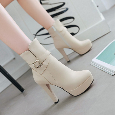 秋冬新款防水台马丁靴女粗跟短靴韩版百搭显瘦侧拉链超高跟单靴子