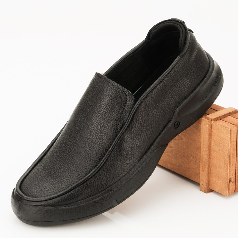 新款厚底头层牛皮男鞋特大码圆头真皮软皮黑色商务休闲皮鞋秋款爸爸鞋