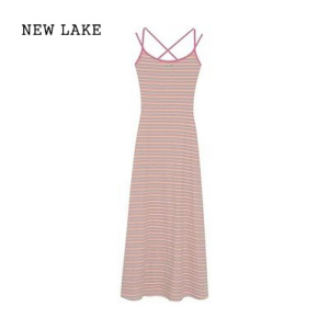 NEW LAKE法式条纹吊带连衣裙子女夏季新款修身气质A字纯欲风辣妹包臀短裙