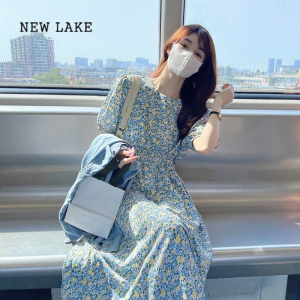 NEW LAKE小清新泡泡袖碎花连衣裙女夏季2024新款法式初恋温柔风气质长裙子